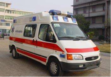 盐城救护车租赁